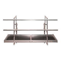 Échafaud-garde XL avec plateforme de 8'. Installation sécuritaire sur fenêtres de 2 étages et plus. Léger, robuste. Conforme CNESST, CAN/CSA, OSHA.

